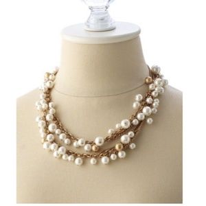 Stella & Dot Gabrielle Peal Necklace